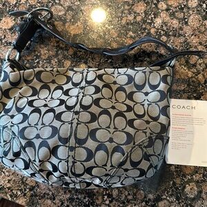 Coach hobo style purse- medium style